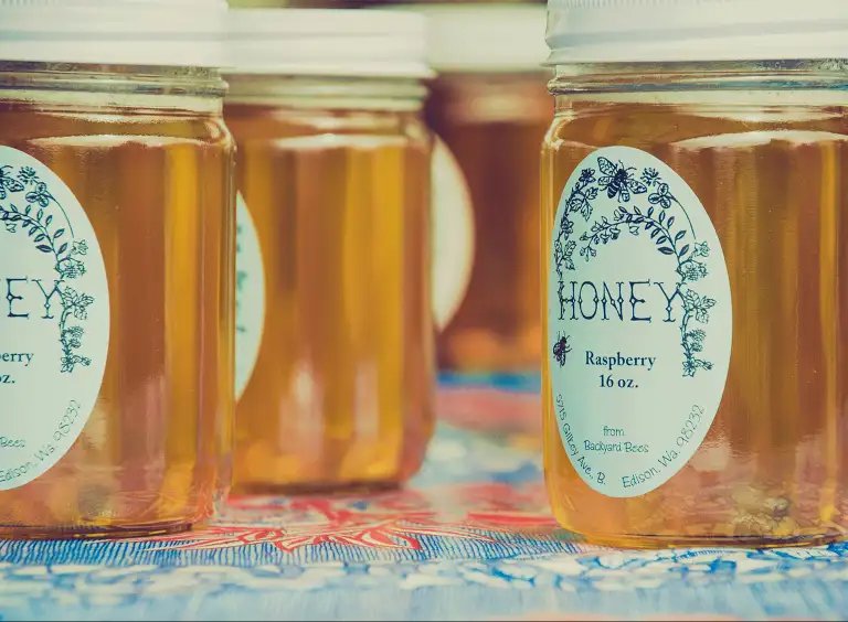 Exploring Honey Varieties: Flavors, Uses, and Health Benefits